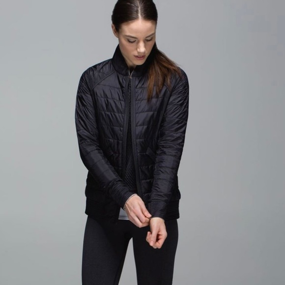 Lululemon The Bomb reversible bomber jacket black gray 6 - Picture 3 of 14